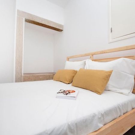 Santa Marta Cozy Apt W/ Ac Lisbon Luaran gambar